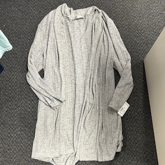 Jones Studio Heather Gray Women's Cardigan - Picture 1 of 3